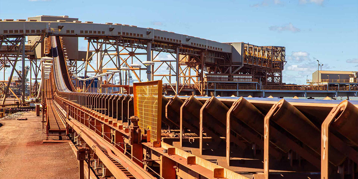 Comprehensive conveyor belt tracking guide - Innovative Mining Services